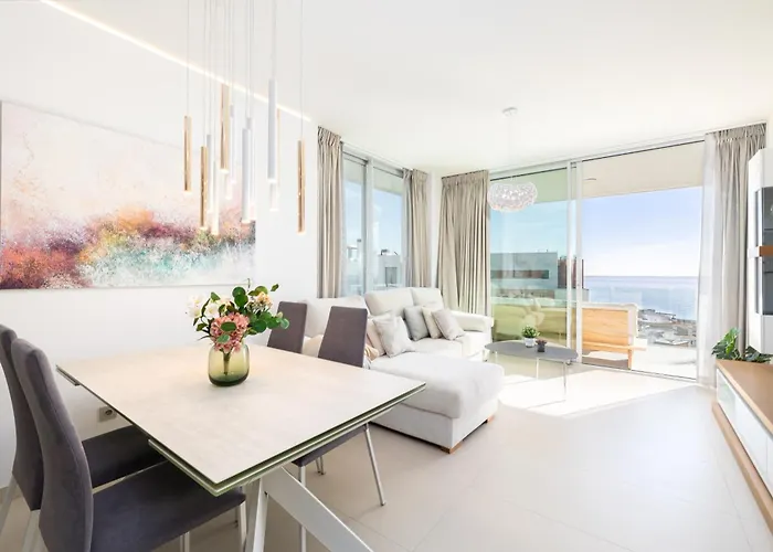 Higueron Med Sunset Фуэнхирола